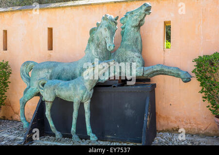 Statue cheval Alcazar Jerez de la Frontera, Cadix, Espagne Banque D'Images