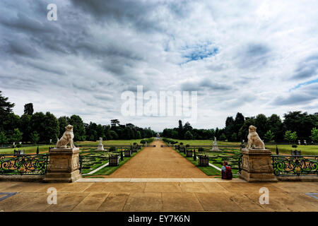 Parc Wrest est un pays situé près d'Silsoe, Bedfordshire, Angleterre. Il se compose d'arracher Park, une maison classée Grade I Banque D'Images