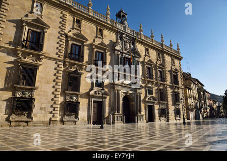 Façade maniériste de la chancellerie royale de Grenade maintenant Cour Supérieure d'Andalousie Banque D'Images