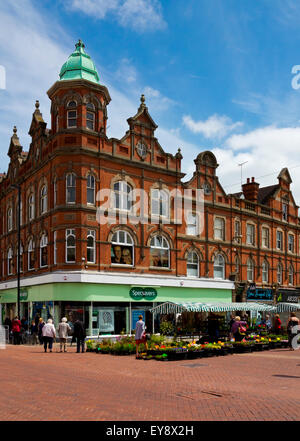 La Place du marché dans le centre-ville de Burton on Trent Staffordshire England UK Banque D'Images