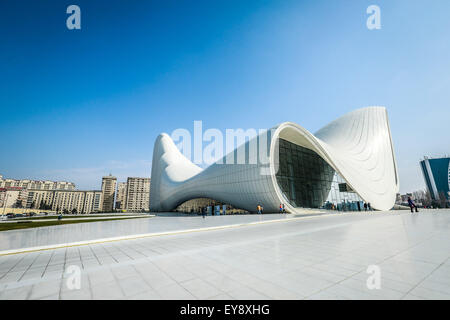 Baku, Azerbaïdjan. 06Th Mar, 2015. Une vue générale de la Fondation Heydar Aliyev Centre Culturel. © Aziz Karimov/Pacific Press/Alamy Live News Banque D'Images