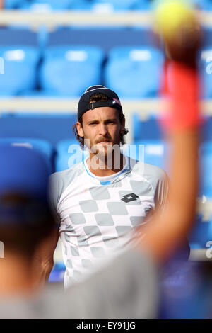 Umag, Croatie. 24 juillet, 2015. Joao Sousa (Portugal) au cours du match Fognini v Sousa au 26e ATP Konzum Croatie Umag Open tournoi au Stadion Stella Maris, le 24 juillet 2015 à Umag. Credit : Andrea Spinelli/Alamy Live News Banque D'Images