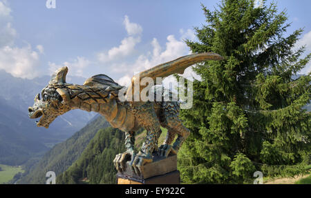 Lintver le dragon à un point de vue sur la route panoramique de Doudleby, Slovénie Banque D'Images