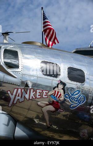 Oshkosh, WI, USA. 22 juillet, 2015. Juillet 22, 2015- ''Yankee Lady'', un B-17 est sur l'affichage à l'Experimental Aircraft Association (EAA Airventure Oshkosh, Wittman, 2015 Champ, Oshkosh, WI. (Crédit Image : © Ken Murray via Zuma sur le fil) Banque D'Images