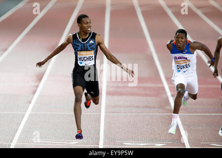 Londres, Royaume-Uni. 24 juillet, 2015. Zharnel Dedric HUGHES, ducs, 200m masculin, Diamond League jeux anniversaire Sainsbury's, Queen Elizabeth Olympic Park, Stratford, London, UK. Crédit : Simon Balson/Alamy Live News Banque D'Images