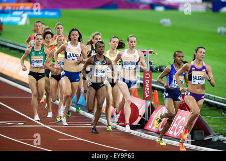 Londres, Royaume-Uni. 24 juillet, 2015. Laura WEIGHTMAN, Femmes en 1500, Diamond League jeux anniversaire Sainsbury's, Queen Elizabeth Olympic Park, Stratford, London, UK. Crédit : Simon Balson/Alamy Live News Banque D'Images