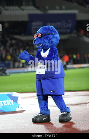 Londres, Royaume-Uni. 24 juillet, 2015. Britbear profitant de la soirée pendant les Jeux d'Anniversaire Sainsbury's Diamond League event au Queen Elizabeth Olympic Park le 24 juillet 2015 à London, UK Credit : Grant Burton/Alamy Live News Banque D'Images