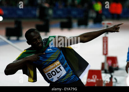 Londres, Royaume-Uni. 24 juillet, 2015. Au cours de Sainsbury's jeux anniversaire au Queen Elizabeth Olympic Park le samedi le 24 juillet 2015Usain Bolt (JAM) gagne le mens 100m en 9.87s au cours de la première journée de Sainsbury's jeux anniversaire au Queen Elizabeth Olympic Park, vendredi le 23 juillet 2015 Crédit : Dan Cooke/Alamy Live News Banque D'Images