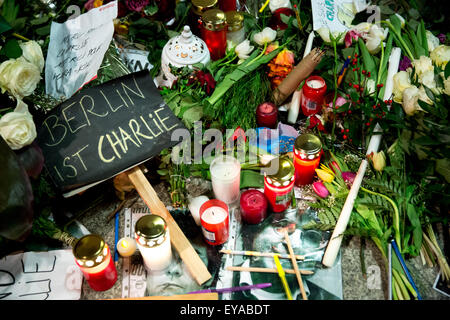 Berlin, Allemagne, une veille pour les victimes des attaques en France Banque D'Images