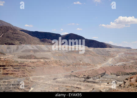 Mine de cuivre à ciel ouvert, Ray, la mine de Grupo Mexico ASARCO, Ray, comté de Pinal, Kearny, Arizona. Banque D'Images
