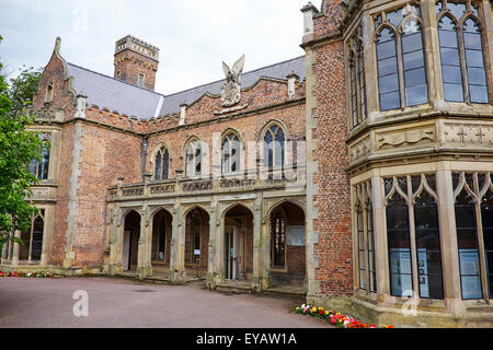 Ayscoughfee Hall Museum et jardins, Churchgate Spalding Lincolnshire UK Banque D'Images