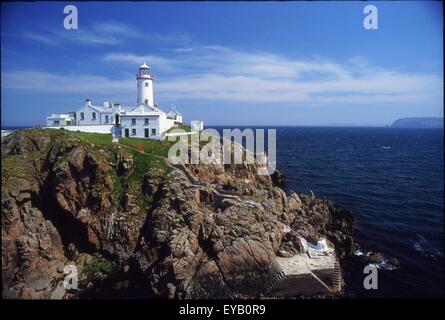 Fanad Head Lighthouse, Co Donegal, Irlande ; phare construit en 1817 à l'entrée de Lough Swilly de Mulroy Bay Banque D'Images