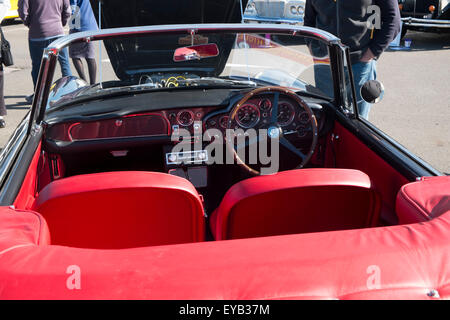 Sydney, Australie. 26 juillet, 2015. Sur la photo 1962 Aston Martin DB4 convertible. Modèle : crédit10/Alamy Live News Banque D'Images