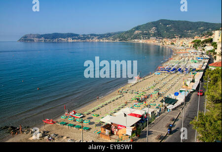 La plage de Alassio, à riviera ligure, italie Banque D'Images