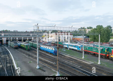 Railroad Depot pour la réparation et l'entretien de locomotives électriques locomotives diesel, et des trains. Banque D'Images