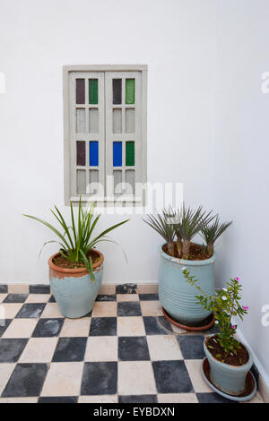 L'angle d'une rue à Marrakech, Maroc Banque D'Images