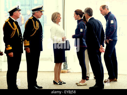 Southsea, Hampshire, Royaume-Uni. 26 juillet, 2015. Vues générales du site, visite royale et présentationles duchesse de Cambridge, Kate Middleton le patron royal de la Fiducie de 1851, accompagnée du duc de Cambridge, le Prince William à l'America's Cup World Series à Portsmouth. Credit : uknip/ Alamy Live News Banque D'Images