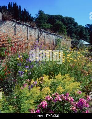 Beaulieu House and Gardens, Drogheda, Co Louth, Ireland ; plantes Border Banque D'Images