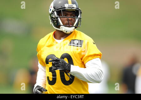 Latrobe, Pennsylvanie, USA. Juillet 26, 2015 : Kevin Fogg # 30 au cours de la Pittsburgh Steelers camp d'entraînement à St Vincent College à Latrobe, PA. Credit : Cal Sport Media/Alamy Live News Banque D'Images