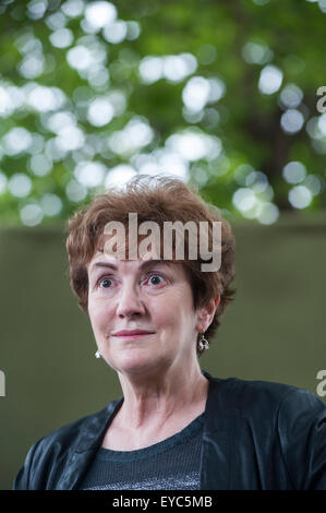 Professeur d'histoire à l'Université de Princeton, Linda Colley figurant à l'Edinburgh International Book Festival. Banque D'Images