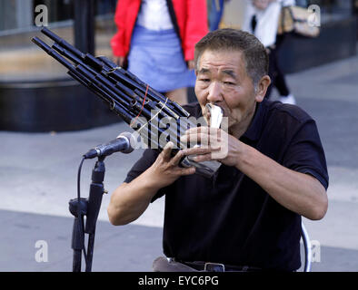 Sheng, bambou chinois à bouche Banque D'Images