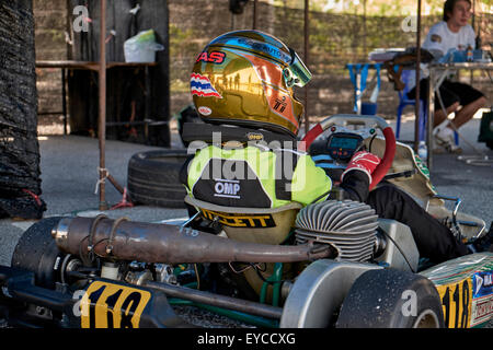 Enfant Go-Kart. Vue arrière Banque D'Images