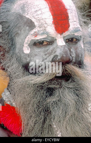 Portrait d'un saint homme, Pashupatinath, Katmandou, Népal, Asie Banque D'Images