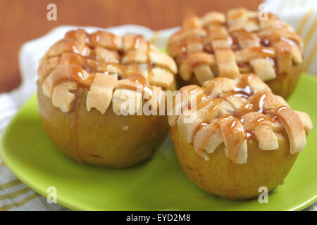 Pomme au four Banque D'Images