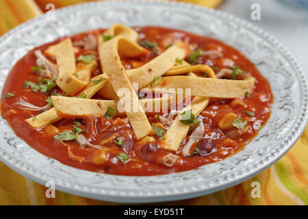 Soupe Tortilla au poulet Banque D'Images