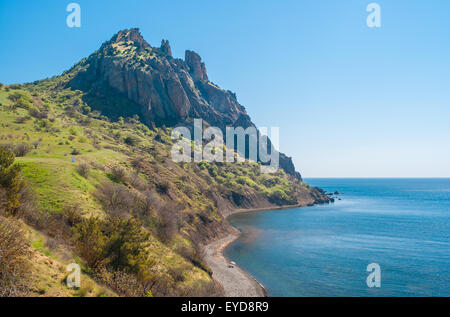 Montagne volcanique Karadag - réserve naturelle sur une côte de la Mer Noire Banque D'Images