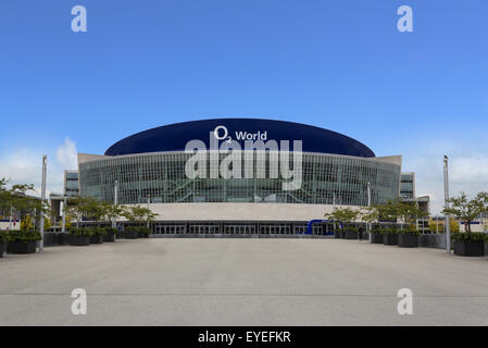 O2 World Arena façade dans Berlin, Allemagne. Banque D'Images