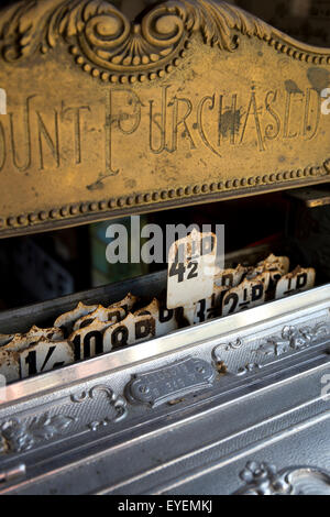 Old Vintage de caisse s'inscrire Banque D'Images