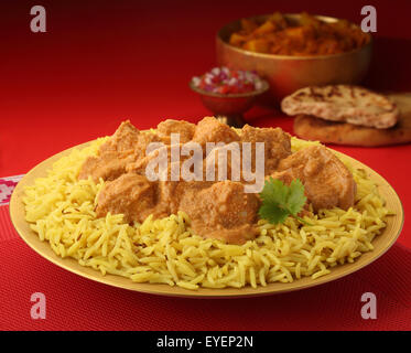 Poulet KORMA CURRY INDIEN VIANDE REPAS Banque D'Images