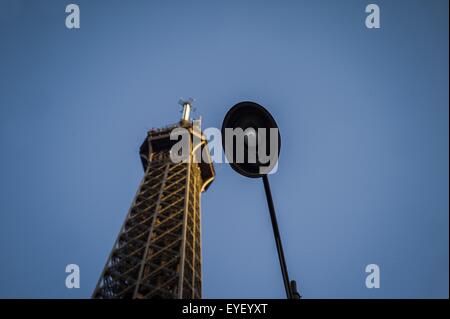 La dame de fer de Paris, la Tour Eiffel à l'automne 25/11/2012 - Sylvain Leser Banque D'Images