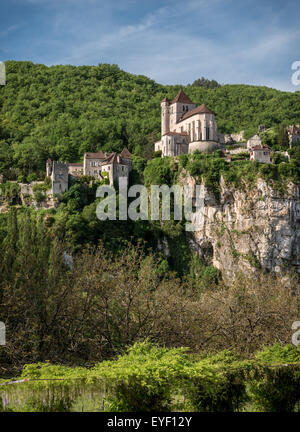 La colline médiévale ville de st-cirq-la-Popie, france Banque D'Images