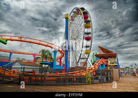 Une vue très stylisée de la promenade de Santa Monica Pier Banque D'Images