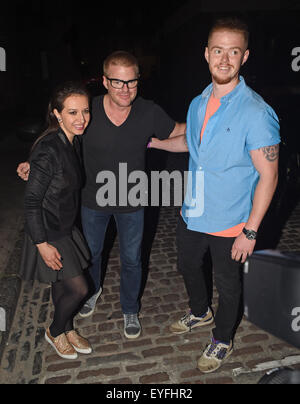 Heston Blumenthal vu lads bénéficiant d'une soirée avec son fils à la caserne de Chiltern comprend : Heston Blumenthal, Jack Blumenthal Où : London, Royaume-Uni Quand : 27 mai 2015 C Banque D'Images