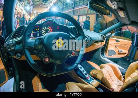 Sydney, Australie. 29 juillet 2015 -- La nouvelle Ferrari 488 GTB photographié à son lancement médiatique à Inglis Newmarket Équitation à Sydney. Credit : MediaServicesAP/Alamy Live News Banque D'Images