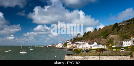 Royaume-uni, Pays de Galles, Gwynedd, Aberdovey, estuaire et le front de la rivière Dovey, propriétés vue panoramique Banque D'Images