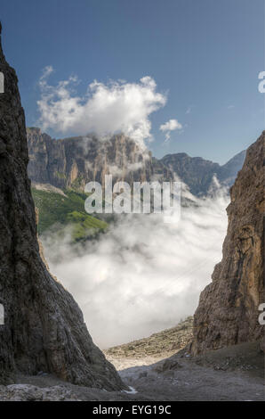 Italie Dolomites Puez mts. de Setus valley Groupe du Sella sentier de Pisciadù Hut 666 trail Banque D'Images