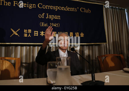 Tokyo. 29 juillet, 2015. L'ancien Premier Ministre japonais Tomiichi Murayama assiste à une conférence de presse au Club des correspondants étrangers du Japon à Tokyo le 29 juillet 2015. Credit : Stringer/Xinhua/Alamy Live News Banque D'Images