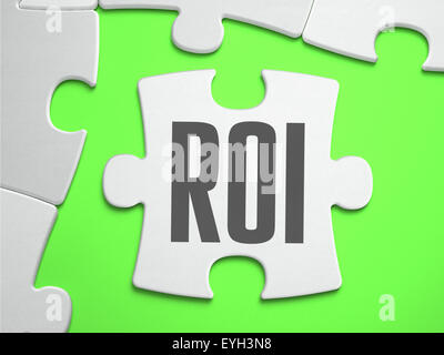 ROI - le puzzle avec les pièces manquantes. Banque D'Images