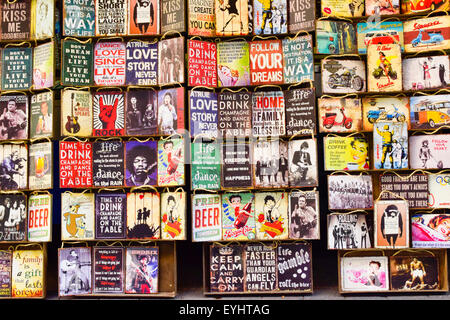 Affiches de motivation dans les lignes. Banque D'Images