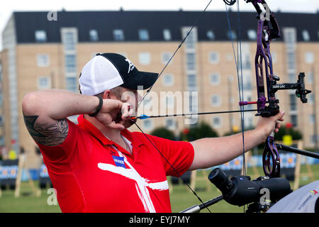 Copenhague, Danemark, le 30 juillet, 2015 : Patrick archer danois Laursen participe à des Championnats du Monde de Tir à Copenhague pendant les matches individuels jeudi en arc à poulies. Credit : OJPHOTOS/Alamy Live News Banque D'Images