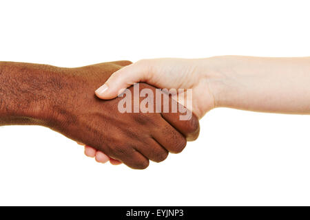 Poignée de homme africain et européen d'accueil pour femme Banque D'Images
