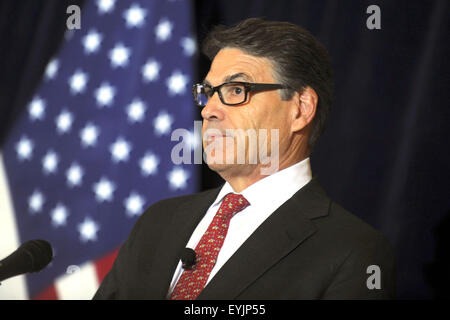 La ville de New York. 29 juillet, 2015. Candidat présidentiel républicain Rick Perry s'exprime à l'événement organisé par le Comité pour libérer la prospérité à Yale Club le 29 juillet 2015 à New York./photo alliance © dpa/Alamy Live News Banque D'Images