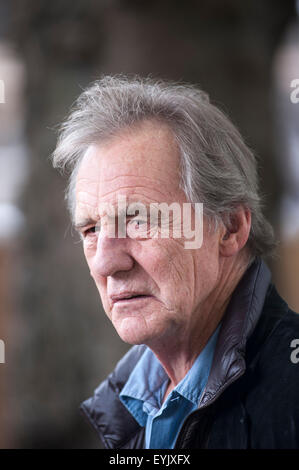 Journaliste et auteur anglais, John Keay, apparaissant à l'Edinburgh International Book Festival Banque D'Images