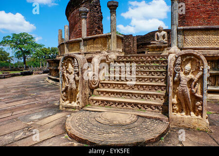 Sri Lanka, Ceylan, Île-de-France, ancienne ville de Polonnaruwa, Site du patrimoine mondial de l'UNESCO, quadrangle, temple Vatadage, Banque D'Images