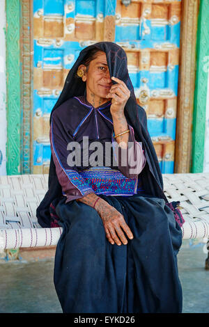 L'Inde, le Gujarat, Kutch, village autour de Bhuj, groupe ethnique Rabari Banque D'Images