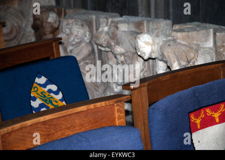 Chaises et coussins, St Mary Redcliffe, Bristol, Angleterre, Royaume-Uni Banque D'Images